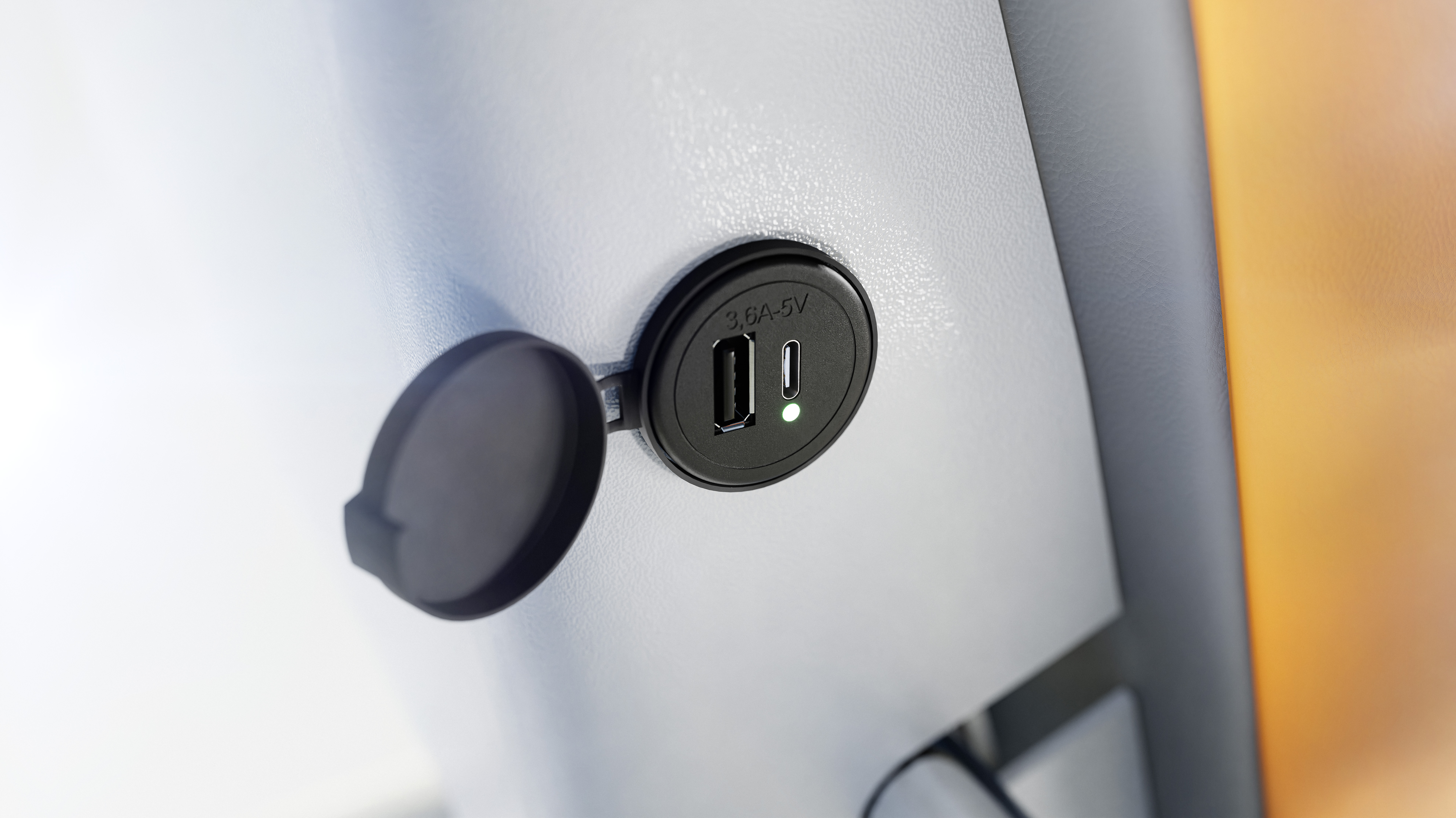 Zubeh&ouml;r USB Anschluss